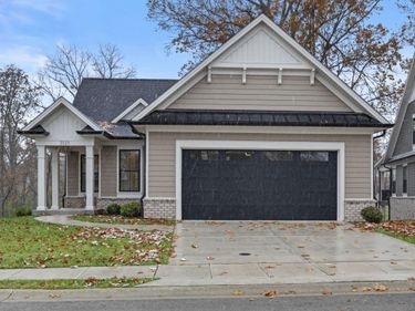 3525 Harper Woods Lane, Lexington, KY 40515