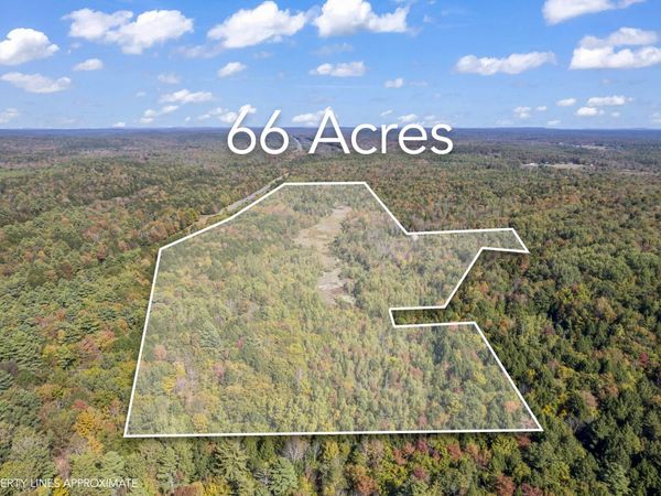 83 Hemlock Hill Lane, Bowdoinham, ME 04008