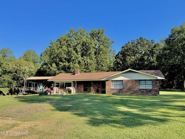 986 Dunn Ratcliff Road, Brookhaven, MS 39601