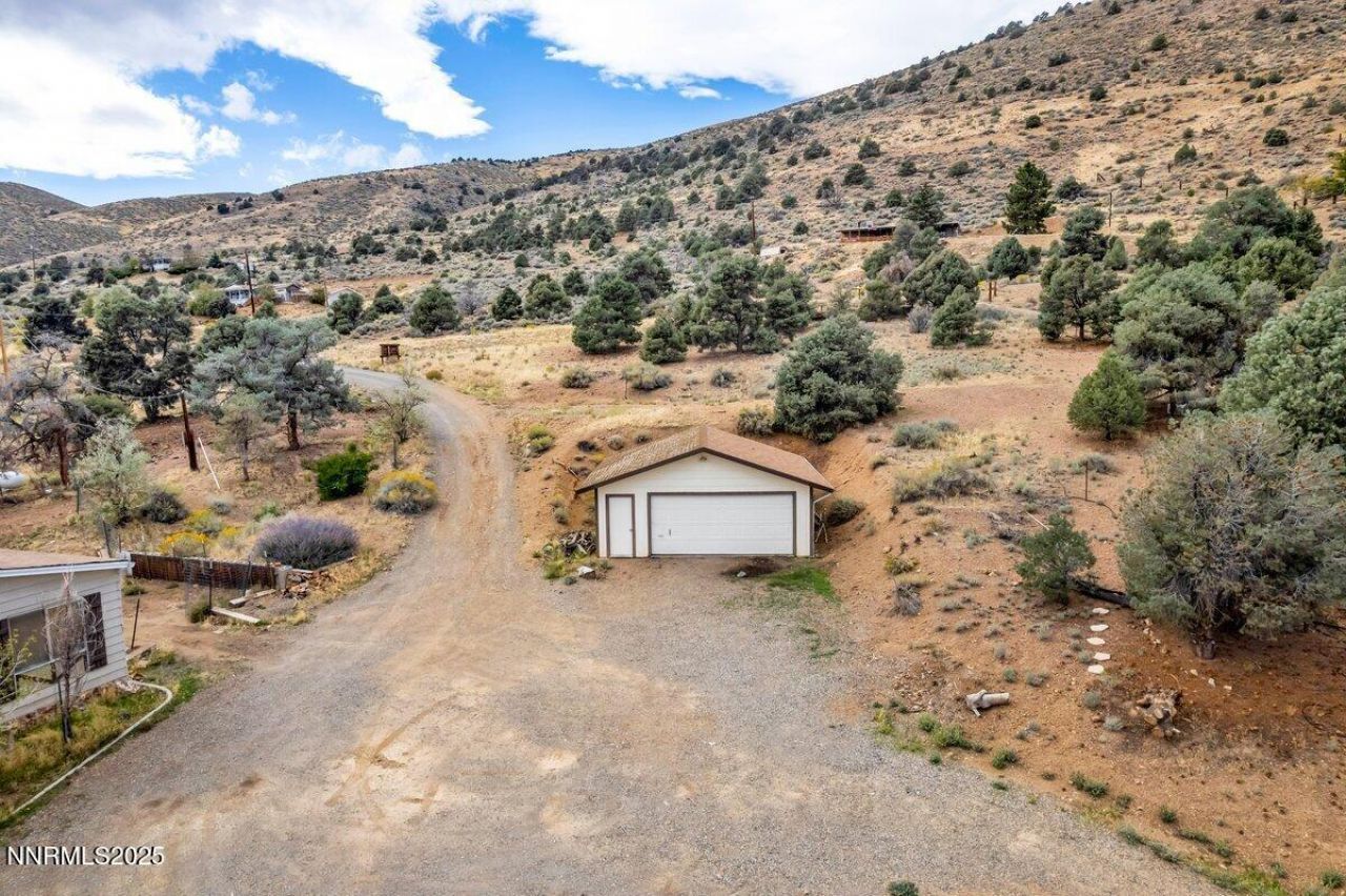 1211 Slate Road, Topaz Ranch Estates, NV 89444 Photo