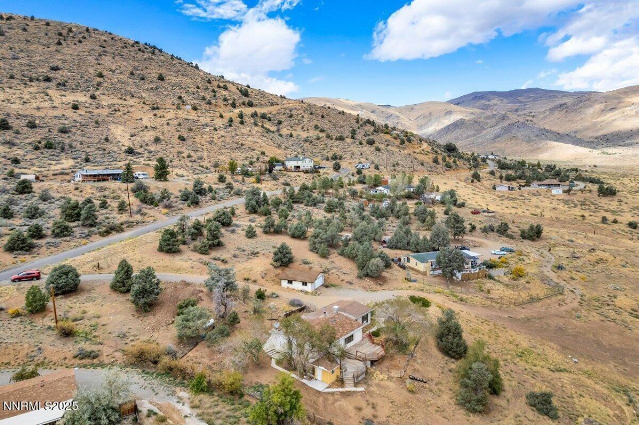 1211 Slate Road, Topaz Ranch Estates, NV 89444 Photo