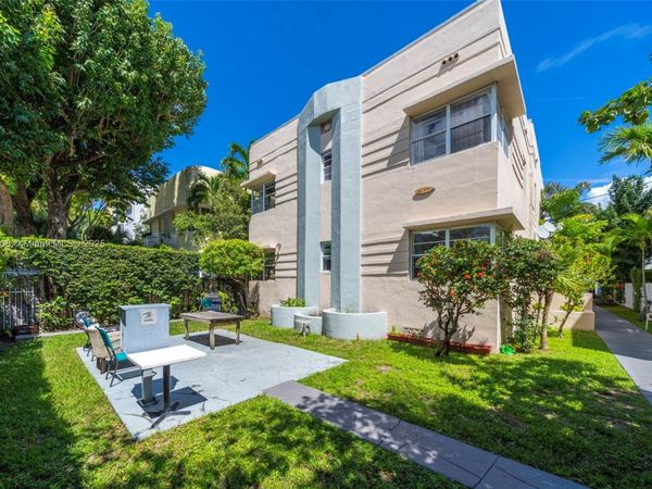 1329 Pennsylvania Ave, Miami Beach, FL 33139