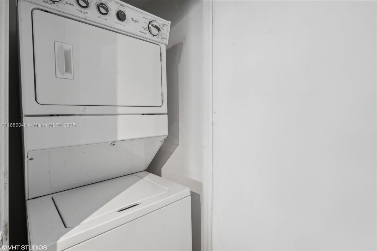 244 Biscayne Blvd, Unit 3903, Miami, FL 33132 Photo