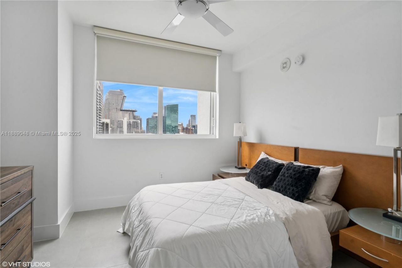 244 Biscayne Blvd, Unit 3903, Miami, FL 33132 Photo