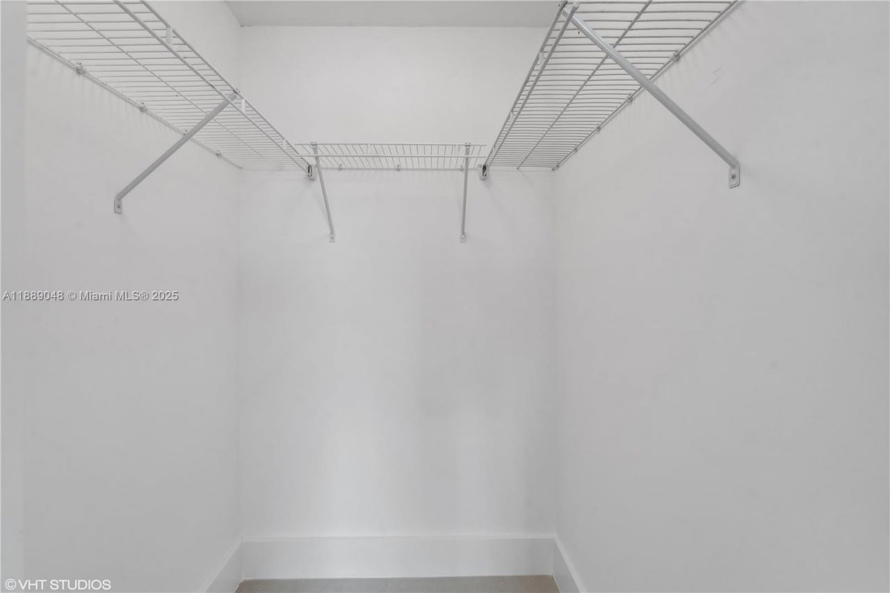 244 Biscayne Blvd, Unit 3903, Miami, FL 33132 Photo