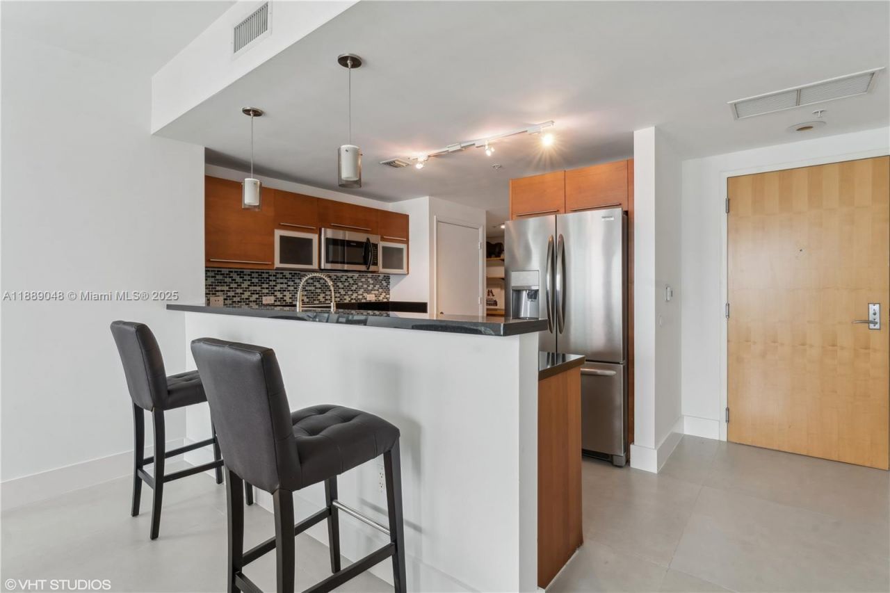 244 Biscayne Blvd, Unit 3903, Miami, FL 33132 Photo