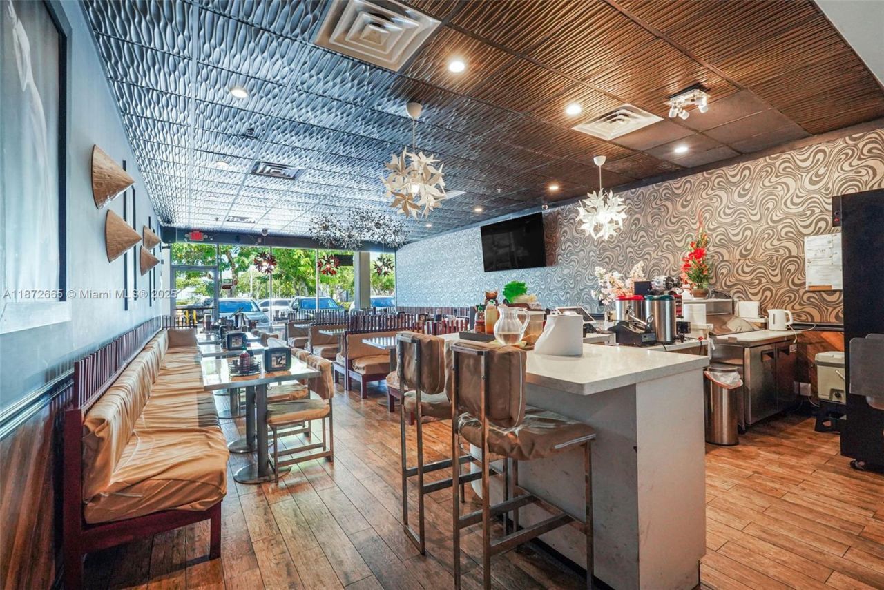 16772 SW 88 St, Miami, FL 33196 Photo