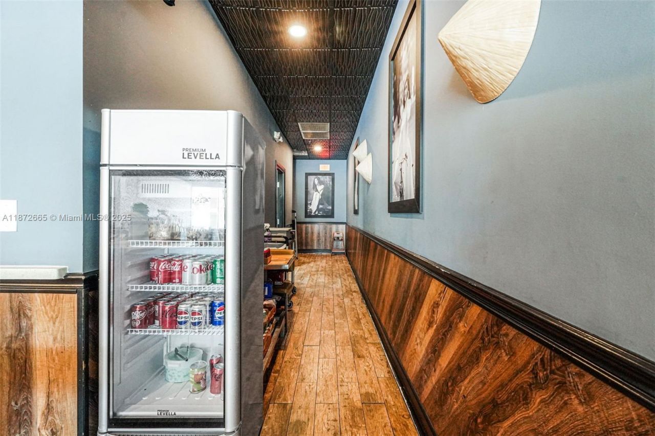 16772 SW 88 St, Miami, FL 33196 Photo