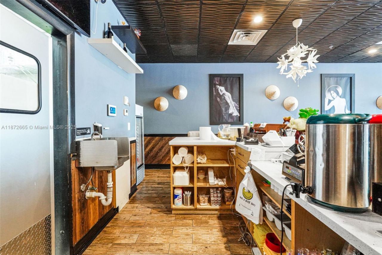 16772 SW 88 St, Miami, FL 33196 Photo