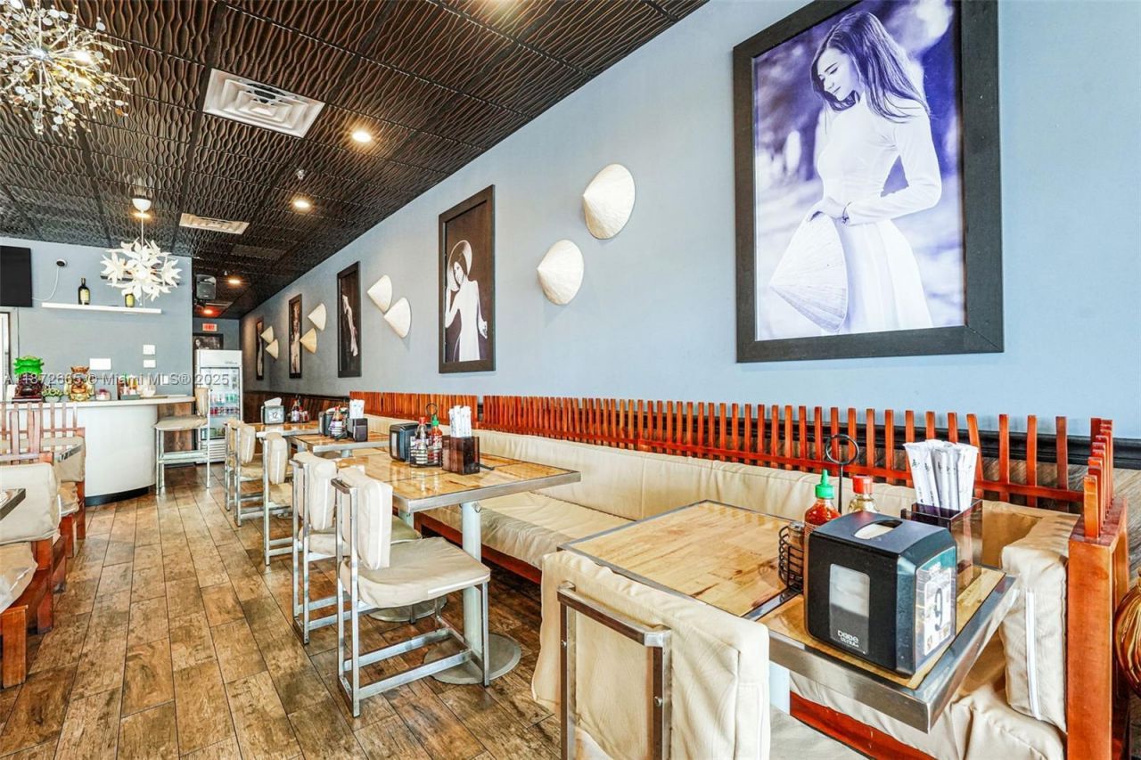 16772 SW 88 St, Miami, FL 33196 Photo