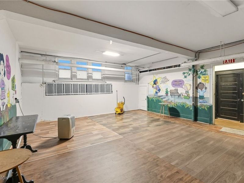 742 Johnston Street, Akron, OH 44306 Photo 32