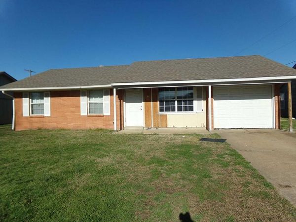 West Memphis, AR 72301
