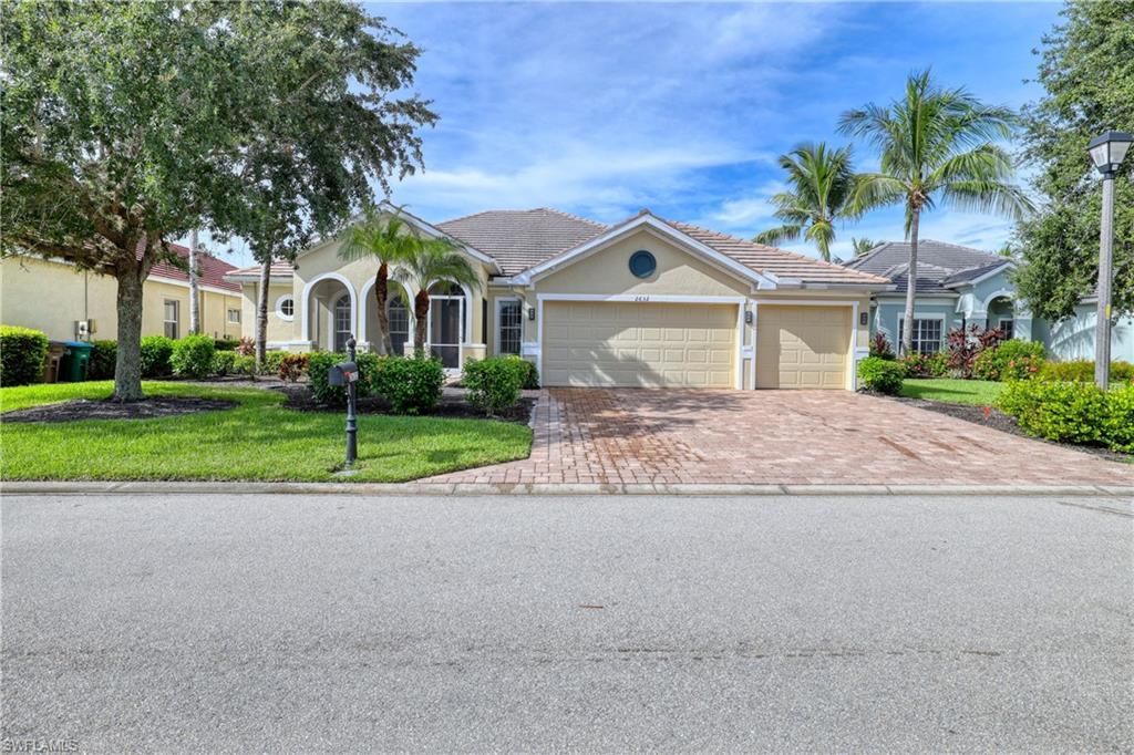 2632 Fairmont Cove Ct, Cape Coral, FL 33991 Photo