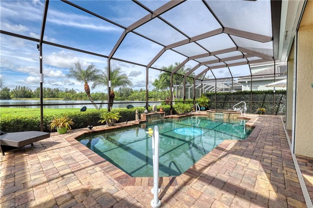 2632 Fairmont Cove Ct, Cape Coral, FL 33991 Photo