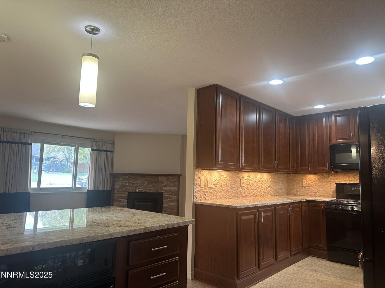 880 Ruby Avenue, Reno, NV 89503 Photo