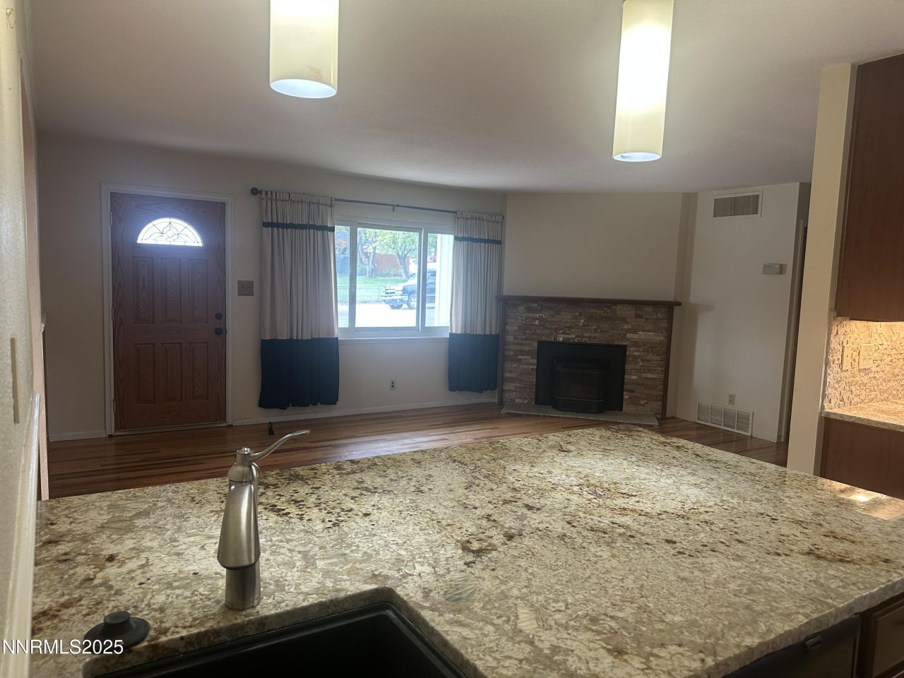 880 Ruby Avenue, Reno, NV 89503 Photo