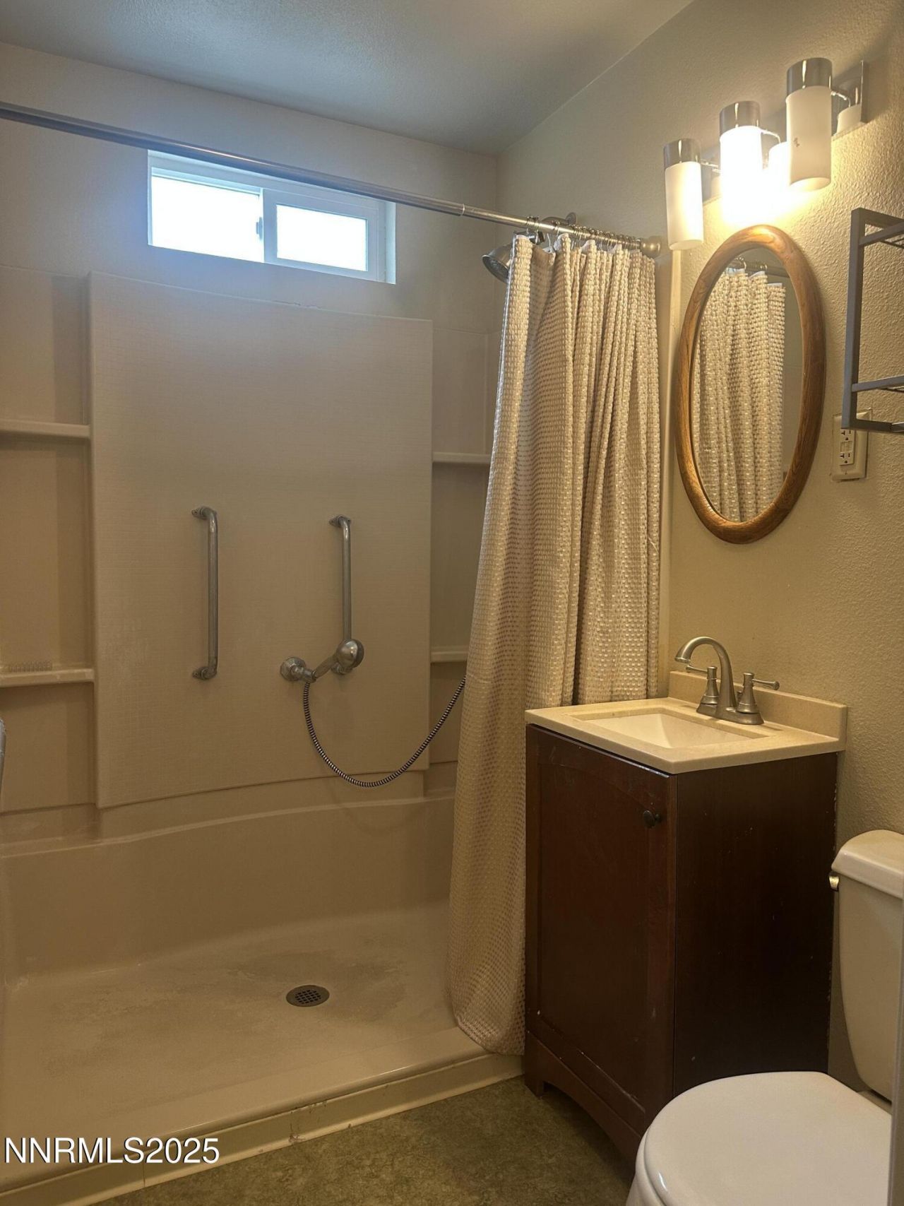 880 Ruby Avenue, Reno, NV 89503 Photo