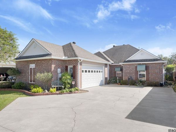 17234 Rue Village, Prairieville, LA 70769