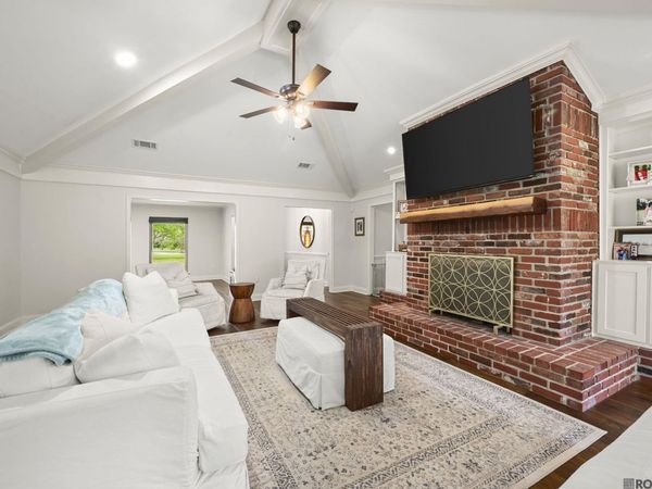 7834 Brett Pl, Baton Rouge, LA 70818