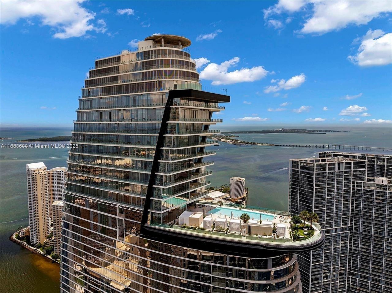 300 Biscayne Blvd Way, Unit 2908, Miami, FL 33131 Photo
