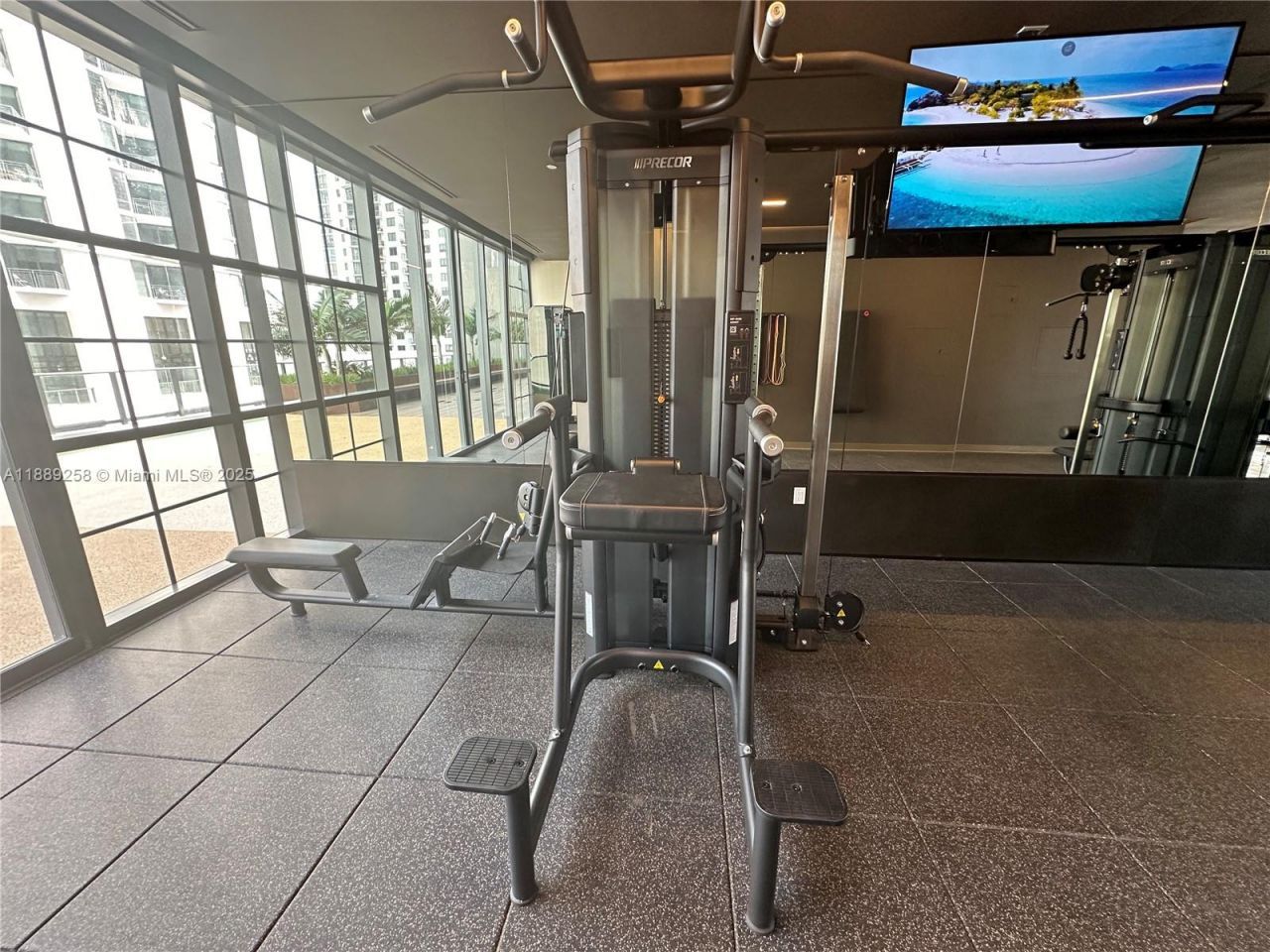 159 NE 6th St, Unit PH-5013, Miami, FL 33132 Photo