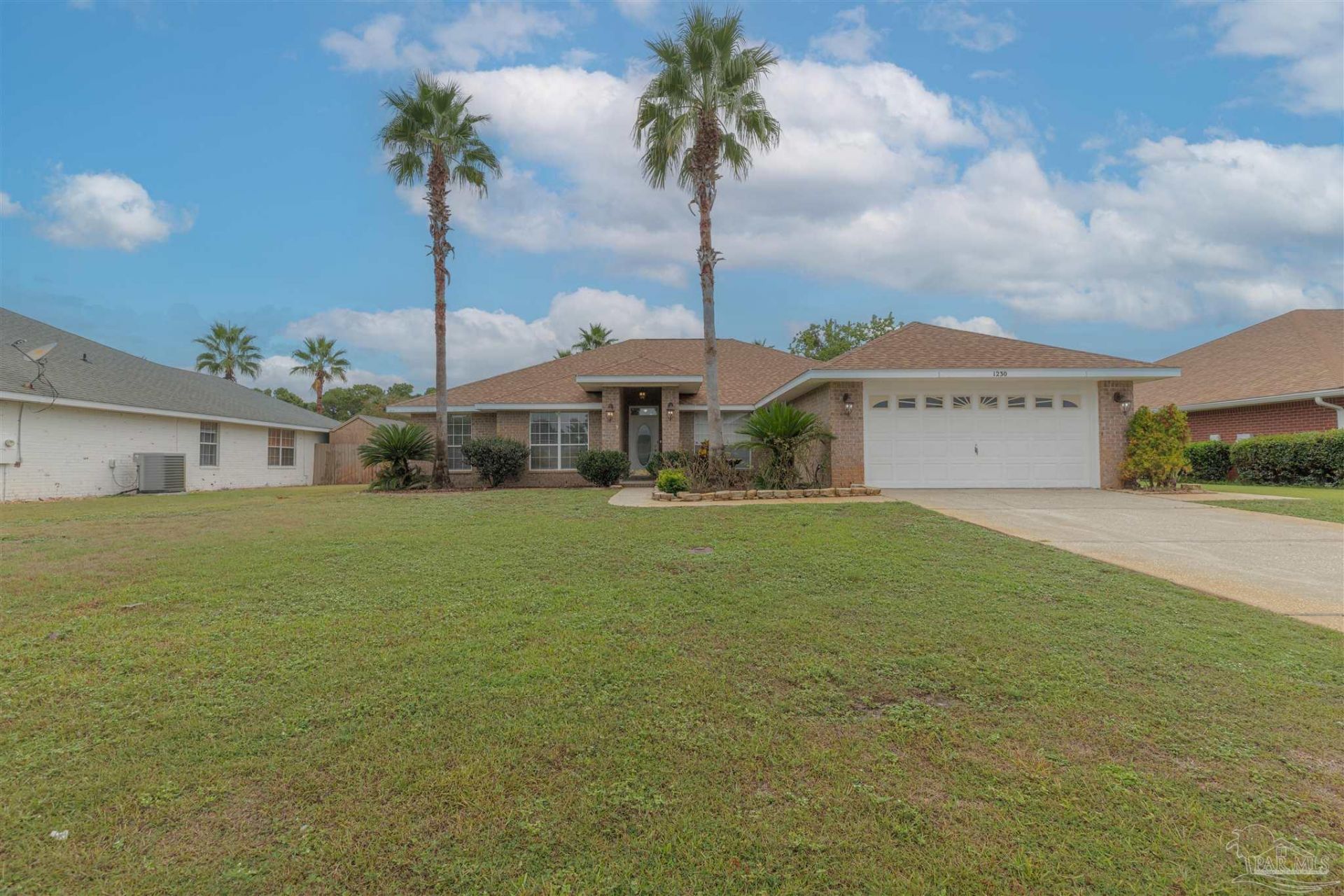 1230 Grand Ridge Cir, Gulf Breeze, FL 32563 Main Photo