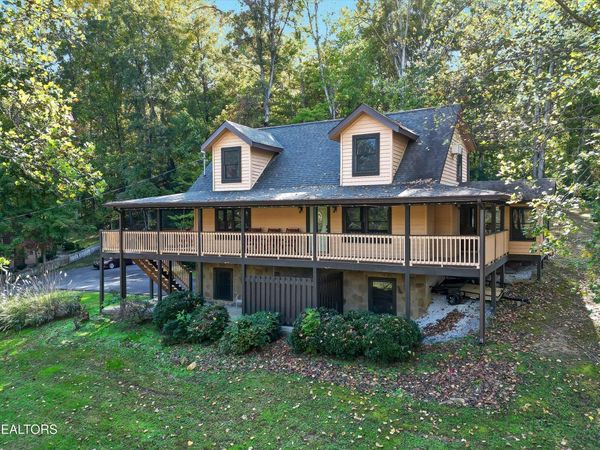 3131 Valley Home Rd, Sevierville, TN 37862