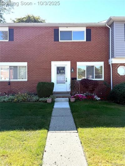 3164 Bookam Circle, Auburn Hills, MI 48326 Main Photo