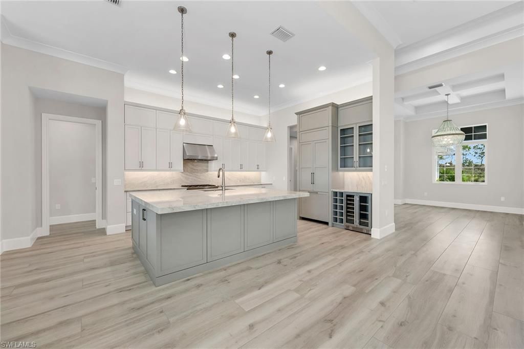 8871 Nevis Way, Naples, FL 34112 Photo