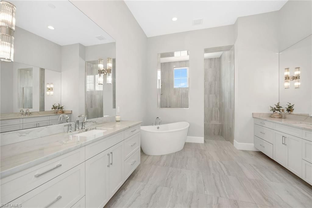 8871 Nevis Way, Naples, FL 34112 Photo