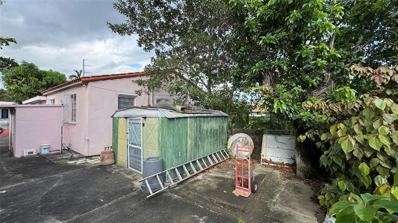 1000 SW 62nd Ave, West Miami, FL 33144 Photo