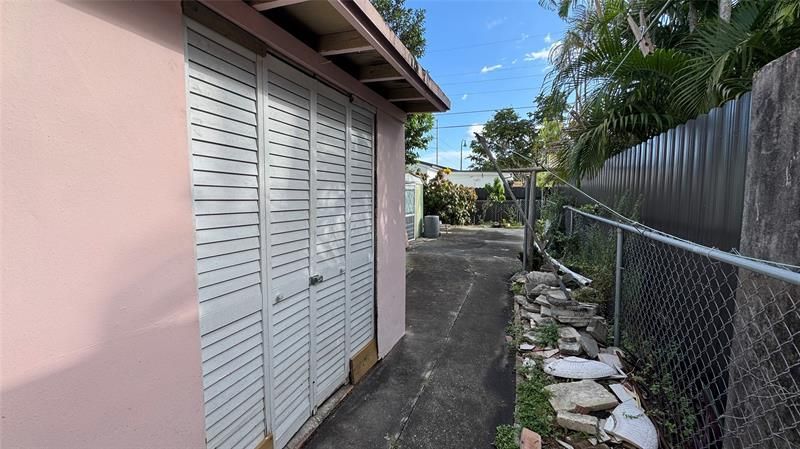 1000 SW 62nd Ave, West Miami, FL 33144 Photo