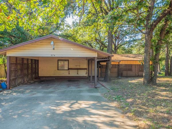 574 Oaklawn DR, Rockdale, TX 76567