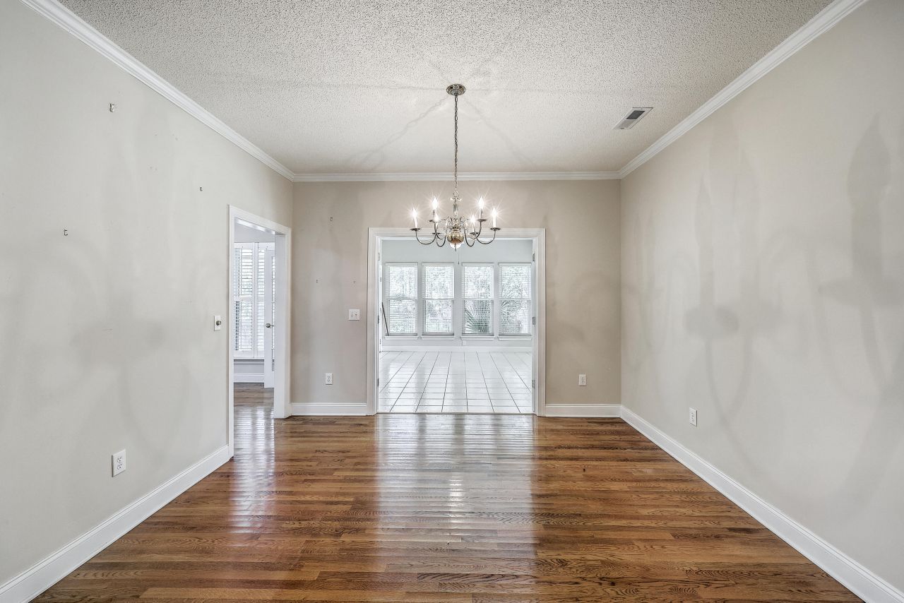 301 Bellerive Lane Photo 13