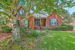 301 Bellerive Lane photo 4