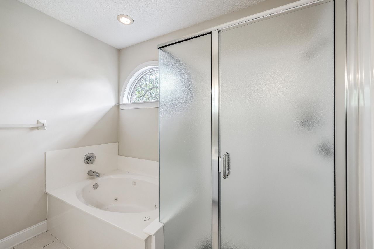 301 Bellerive Lane Photo 27