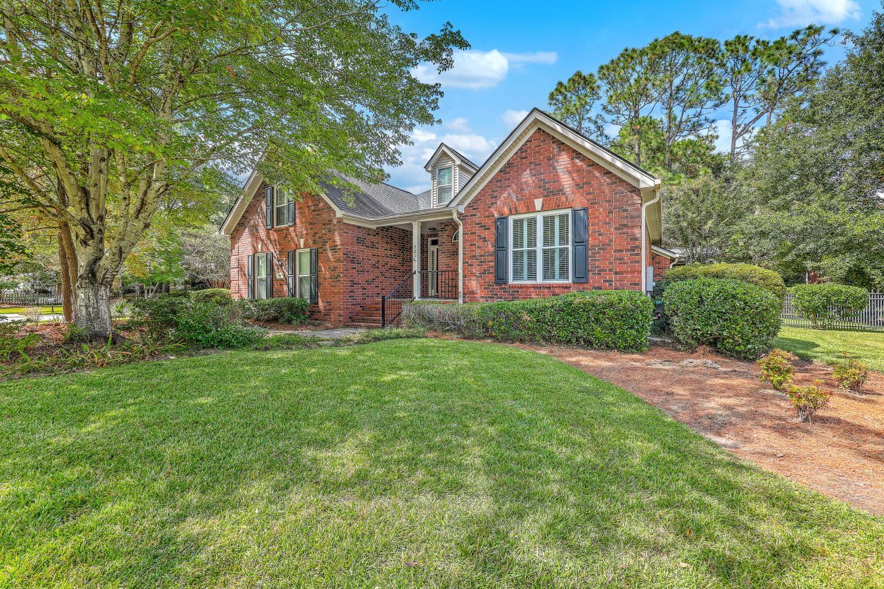 301 Bellerive Lane Photo 3