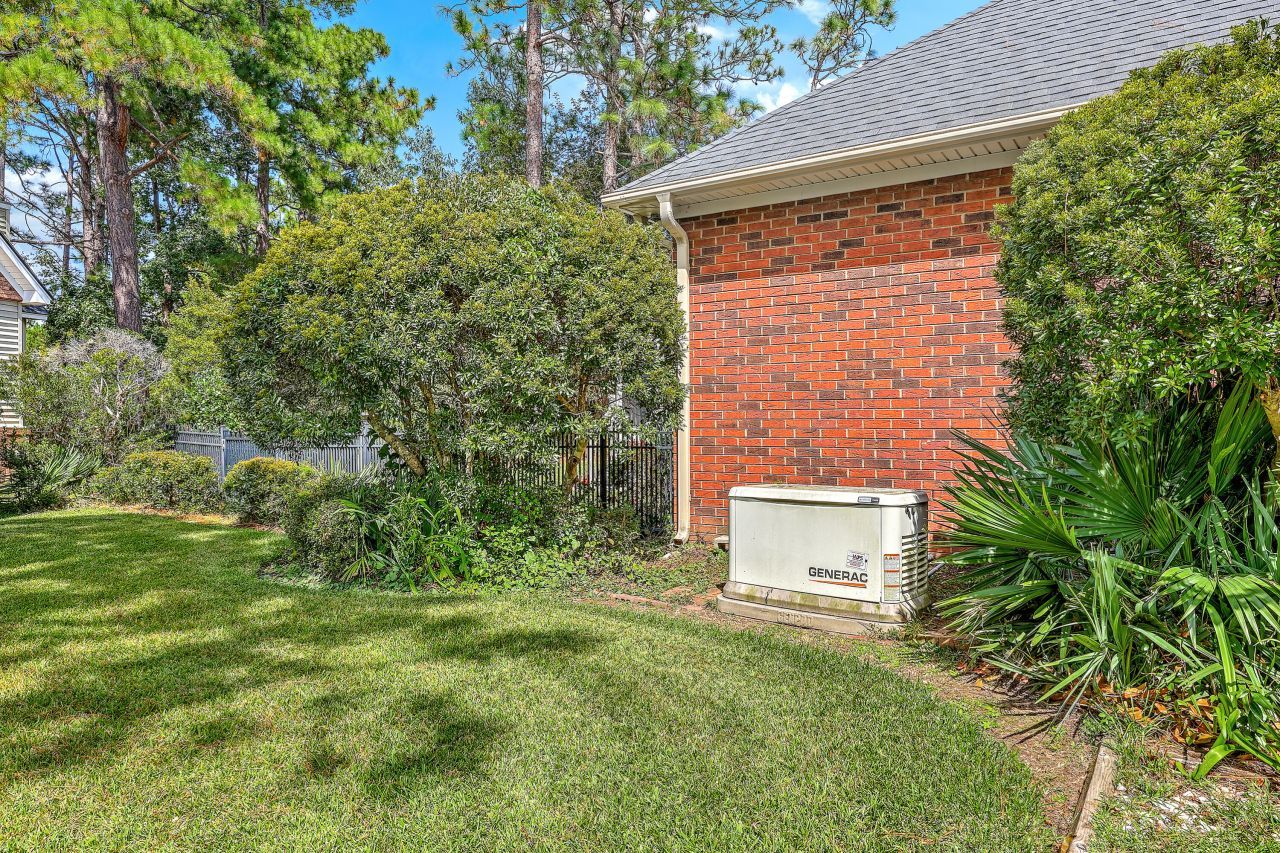 301 Bellerive Lane Photo 34