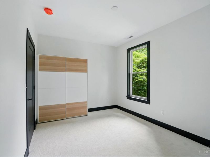 3555 Eden Avenue, Cincinnati, OH 45229 Photo 32