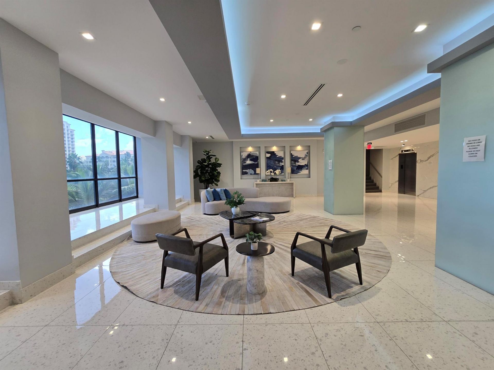 20335 W Country Club Drive, Unit 2208, Aventura, FL 33180 Photo