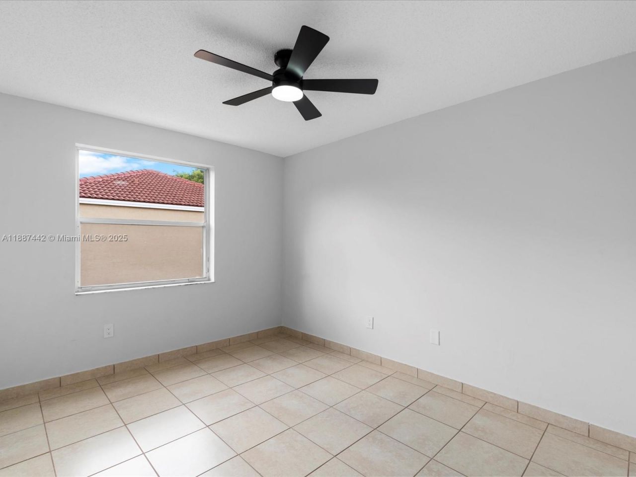 417 NW 87th Ln, Coral Springs, FL 33071 Photo