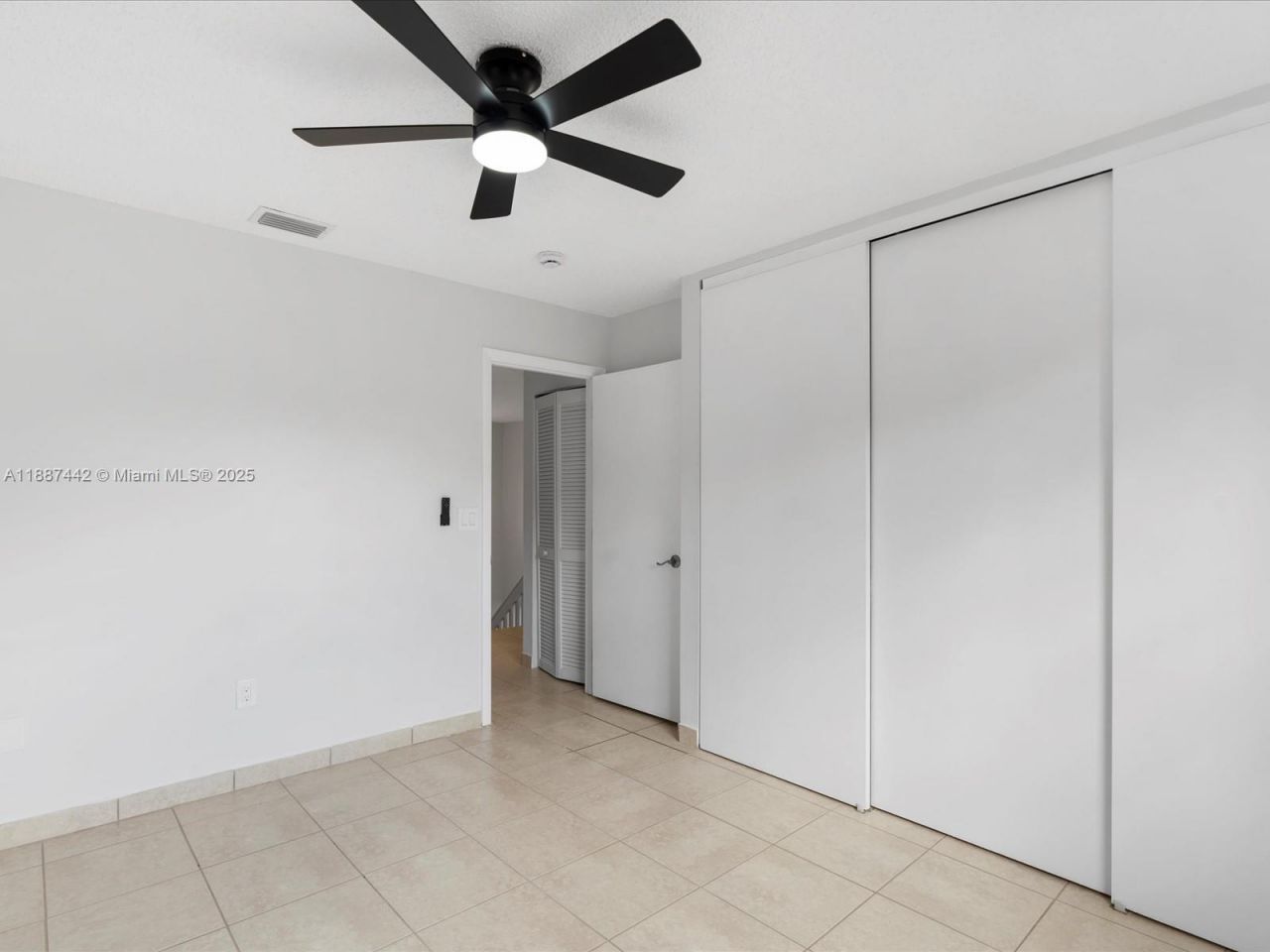 417 NW 87th Ln, Coral Springs, FL 33071 Photo