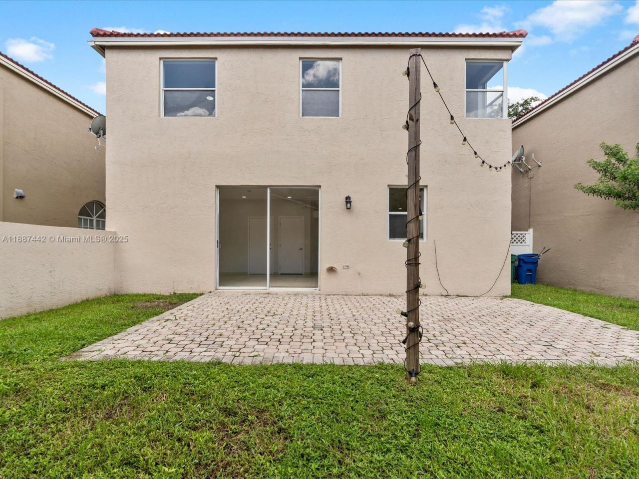 417 NW 87th Ln, Coral Springs, FL 33071 Photo