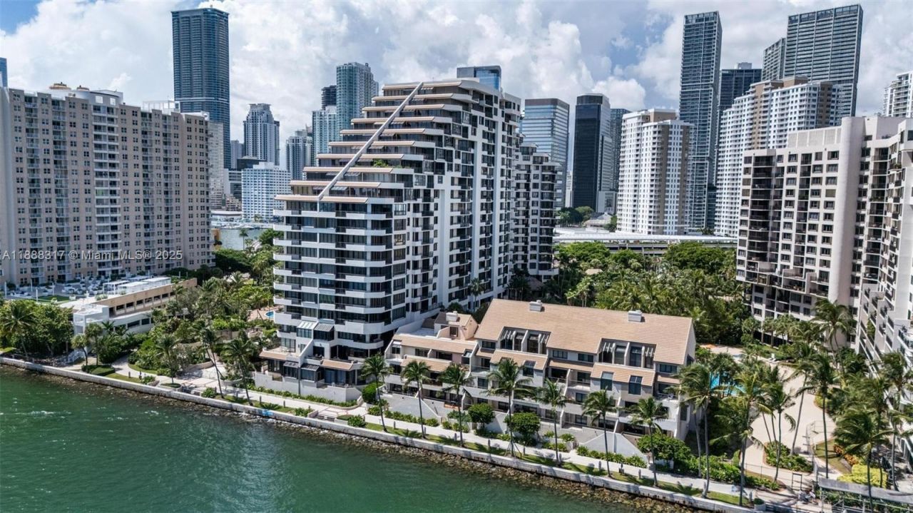 520 Brickell Key Dr, Unit A710, Miami, FL 33131 Photo