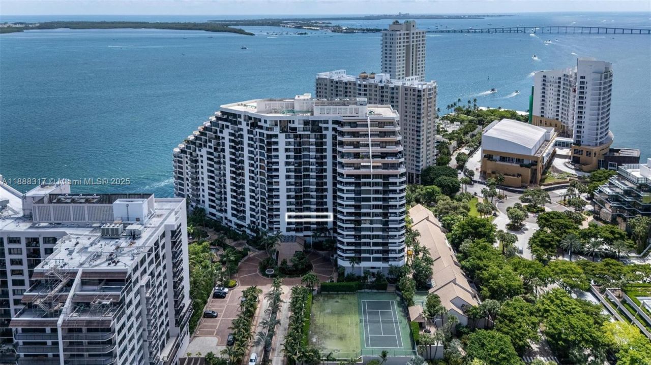 520 Brickell Key Dr, Unit A710, Miami, FL 33131 Photo