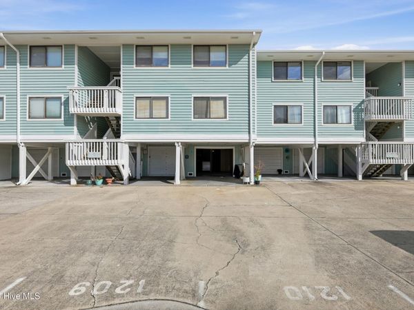 202 Lewis Drive, Unit 1212, Carolina Beach, NC 28428