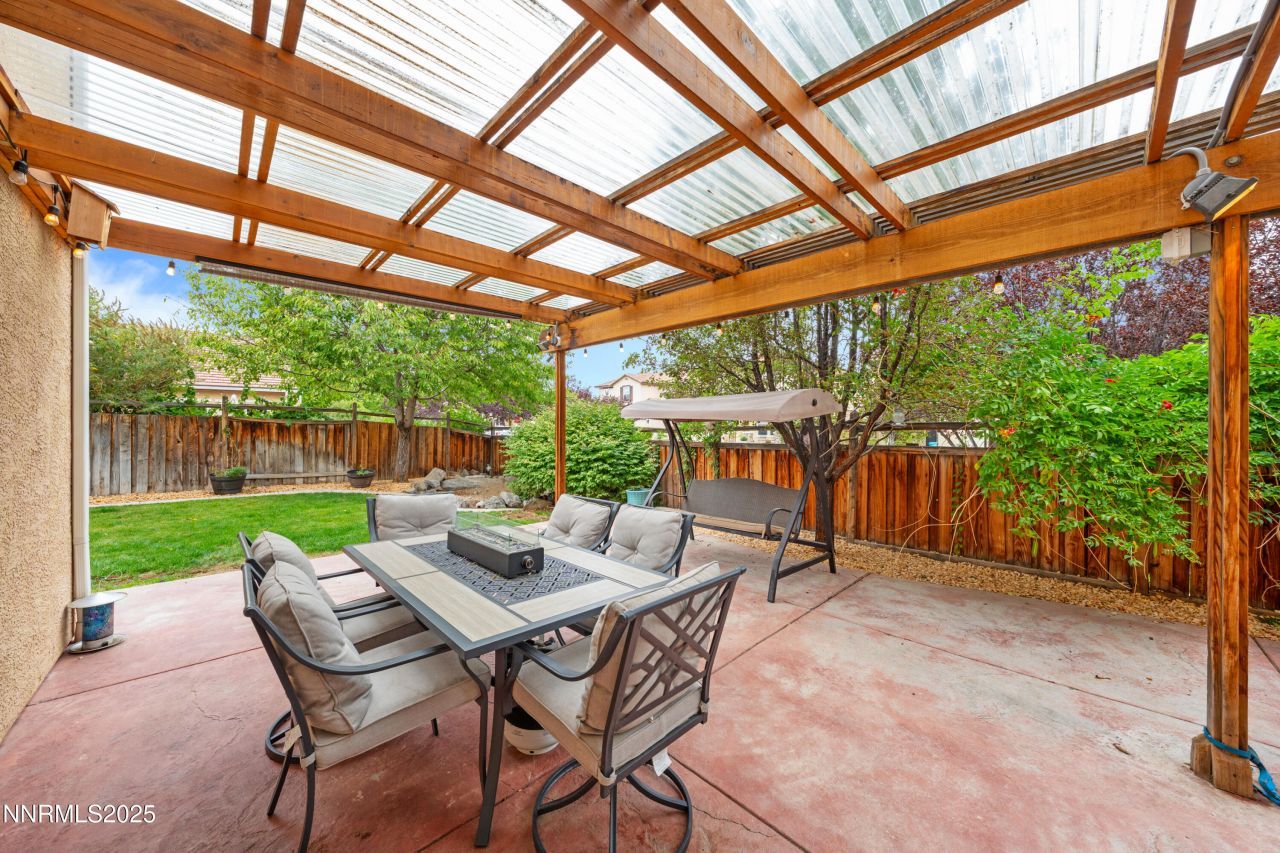 7045 Krug Drive, Sparks, NV 89436 Photo