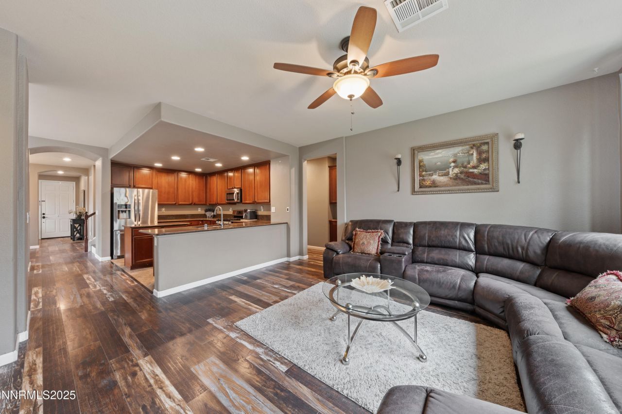 7045 Krug Drive, Sparks, NV 89436 Photo