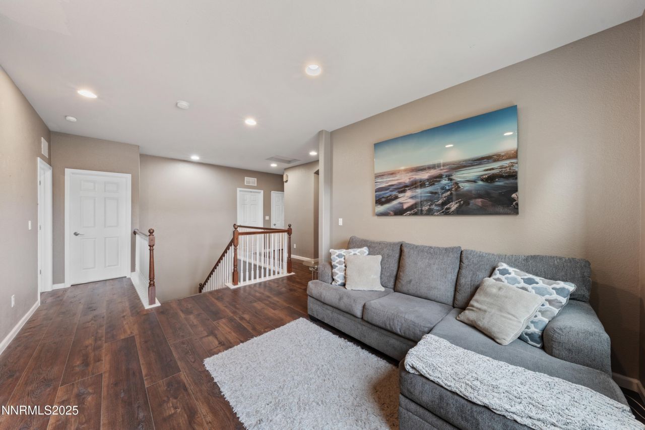 7045 Krug Drive, Sparks, NV 89436 Photo