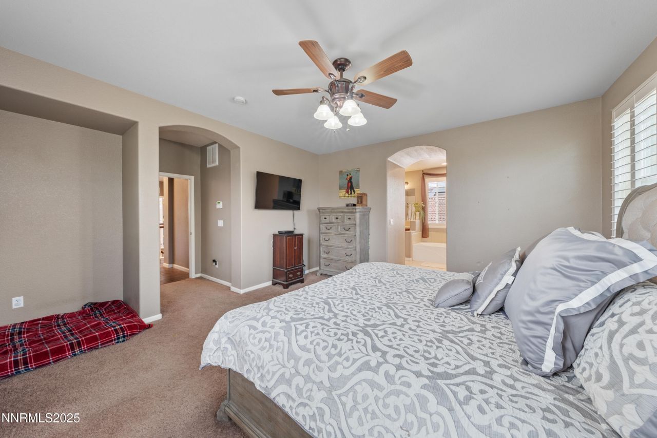 7045 Krug Drive, Sparks, NV 89436 Photo